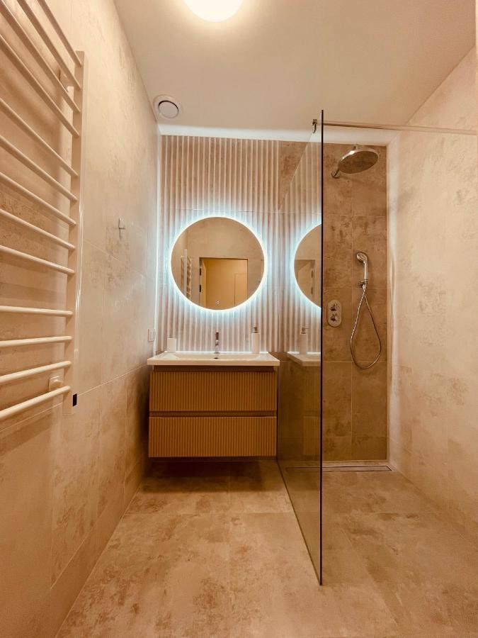 Kobiela Apartments Family Delux Ktw City Center Katowice Extérieur photo
