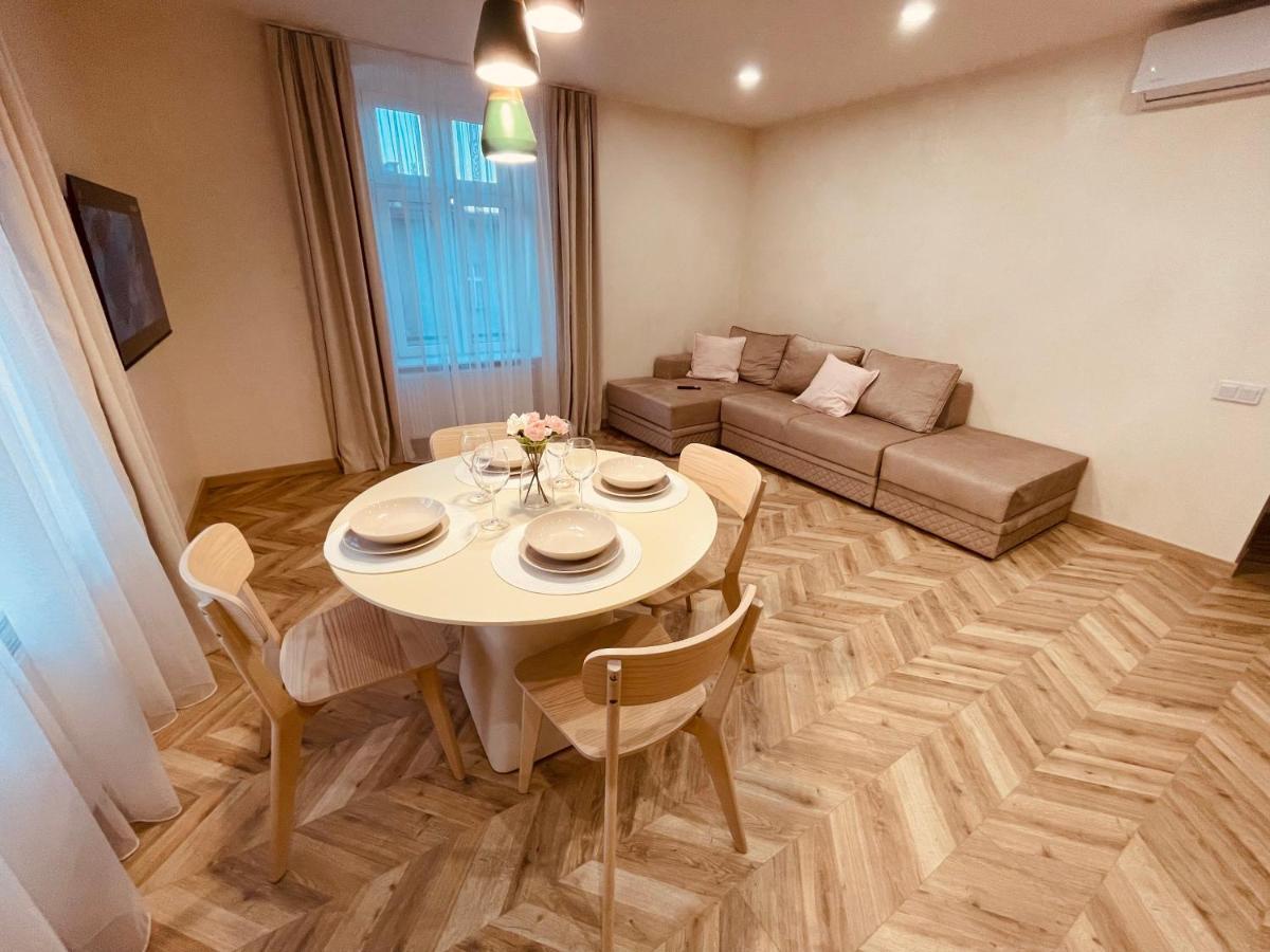 Kobiela Apartments Family Delux Ktw City Center Katowice Extérieur photo